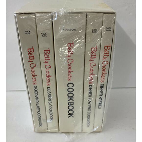 Vtg Cooking with Betty Crocker Box Set Cookbooks - Picture 2 of 6